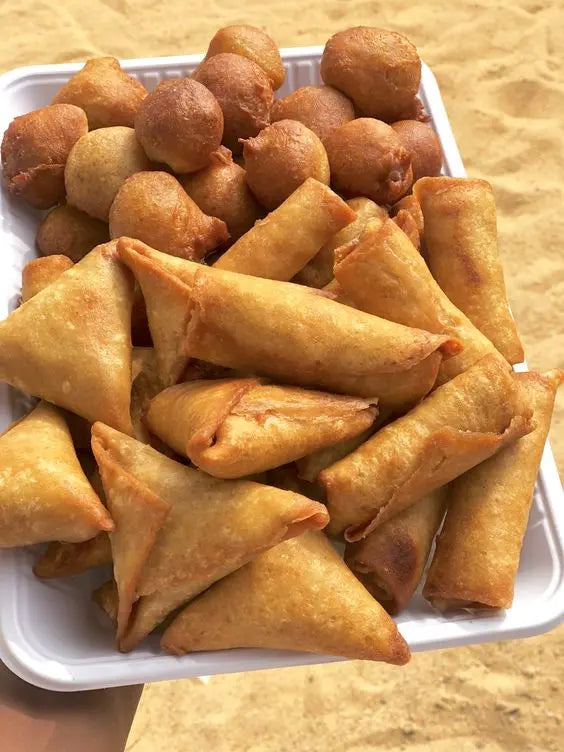 Small Chops (Chicken drumstick, Prawn, samosa, spring roll, puff bites) Premium